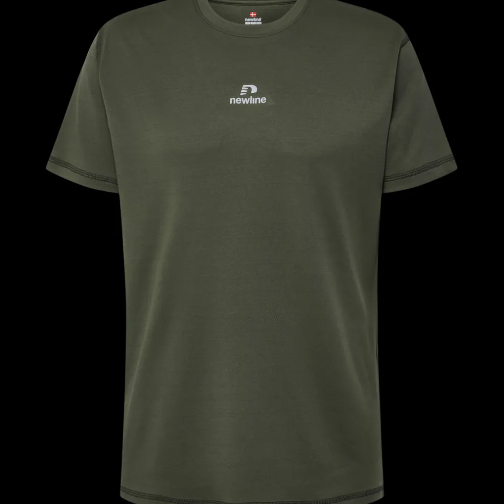nwlBEAT POLY TEE