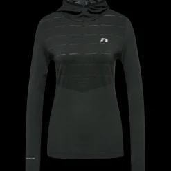 nwlCAMBRIGDE SEAMLESS HOODIE female