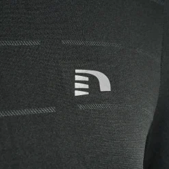 nwlCAMBRIGDE SEAMLESS HOODIE female
