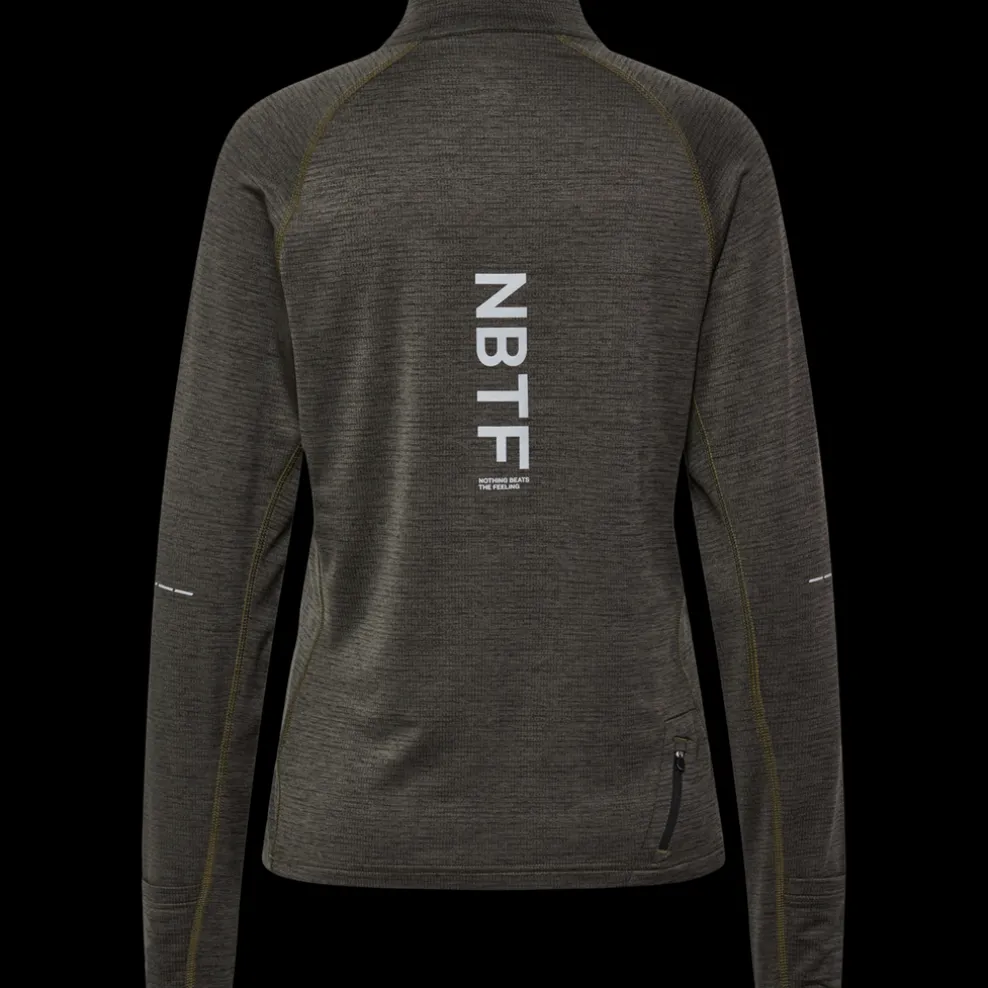 nwlPACE HALF ZIP WOMAN
