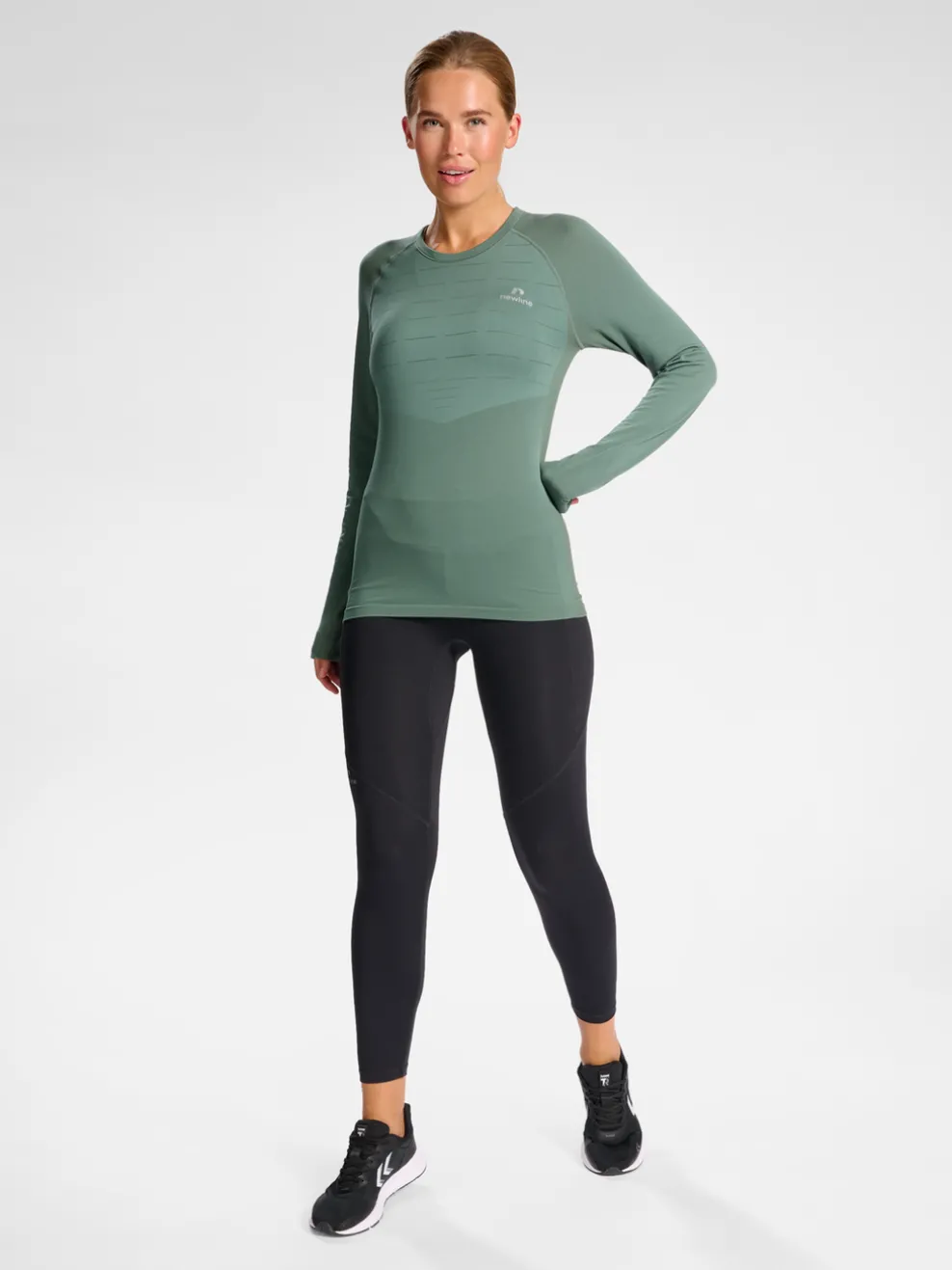 nwlPACE LS SEAMLESS WOMAN