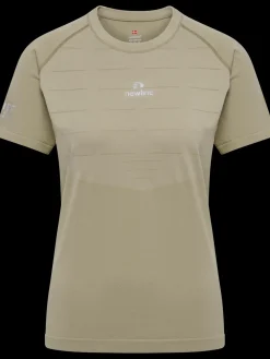 nwlPACE SEAMLESS TEE WOMAN