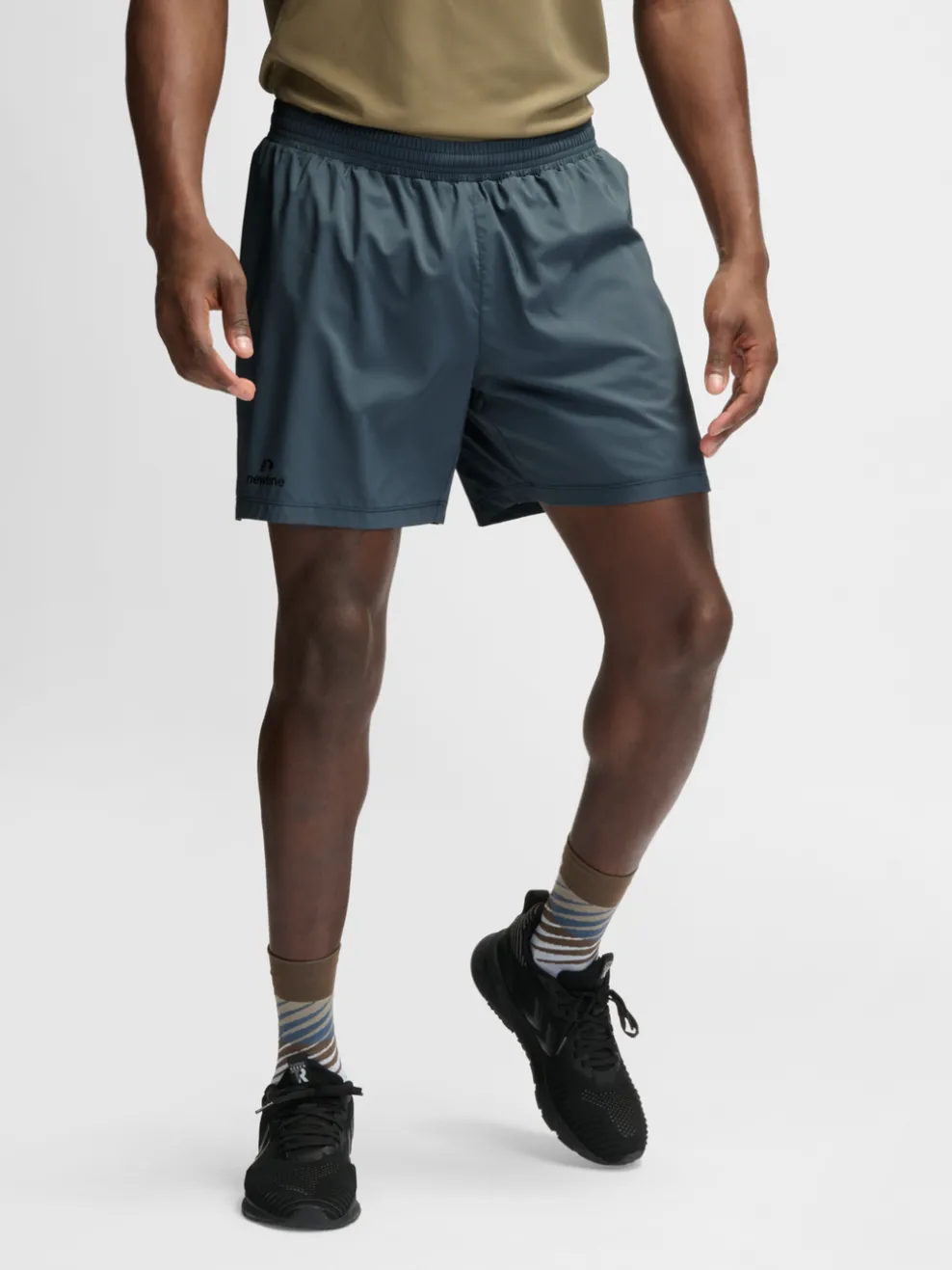 nwlPERFORM KEY POCKET SHORTS