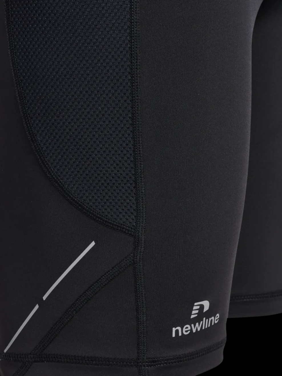 nwlRACE POCKET TIGHT SHORTS