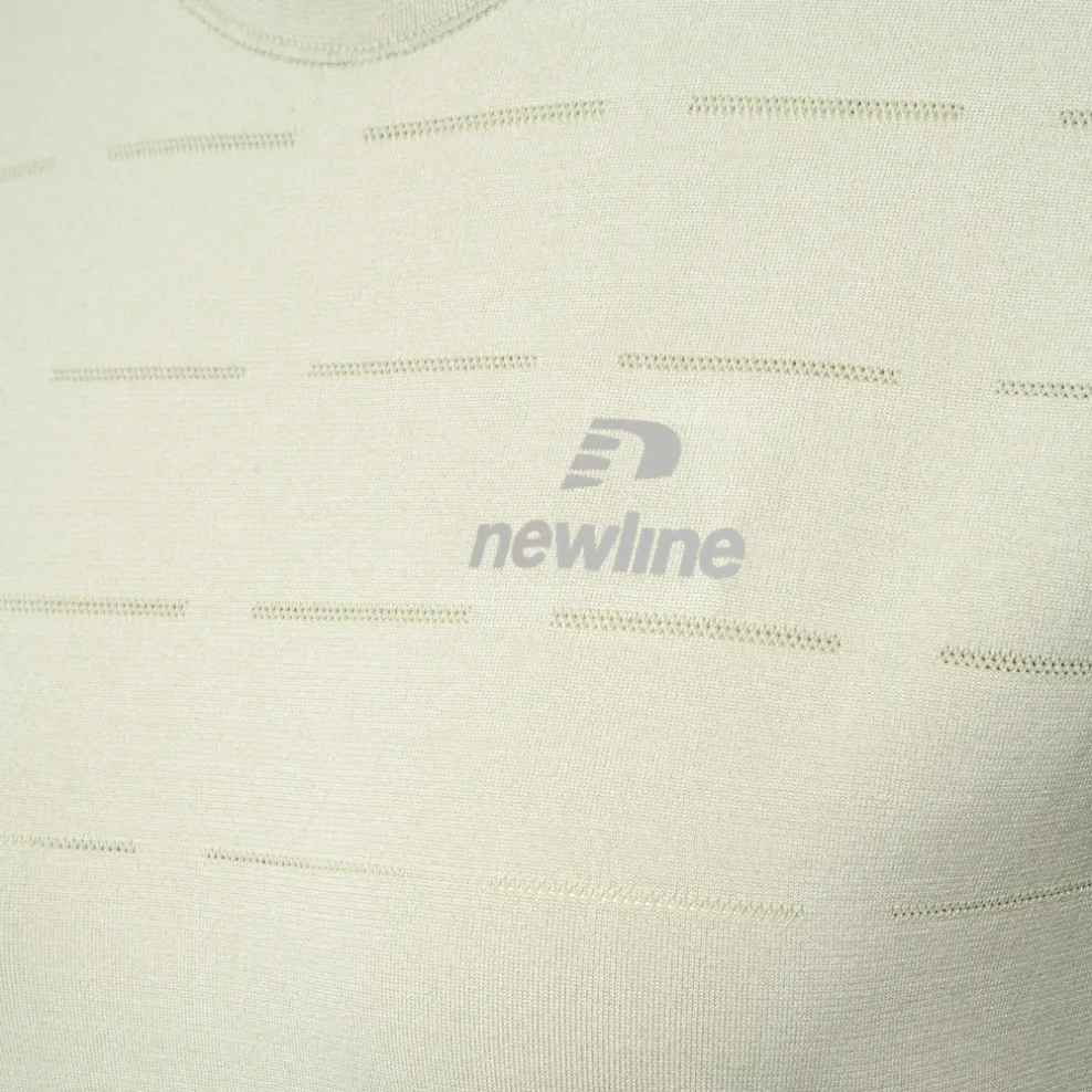 nwlRIVERSIDE SEAMLESS T-SHIRT S/S W