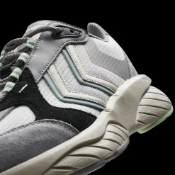 REACH LX 6000 KNIT