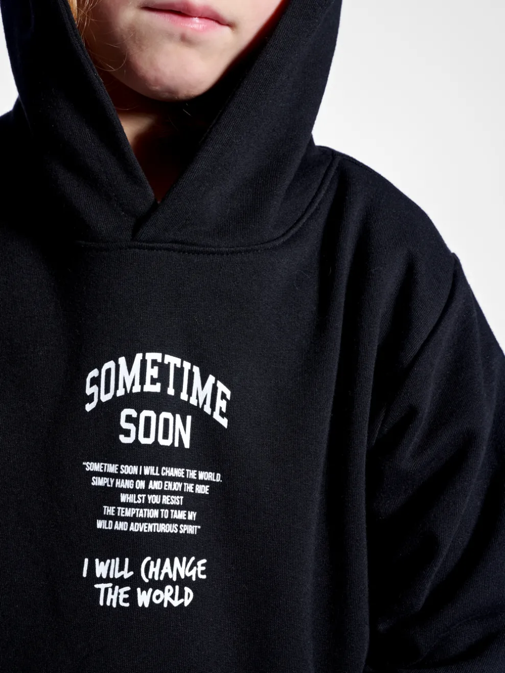 stmDIMAS HOODIE