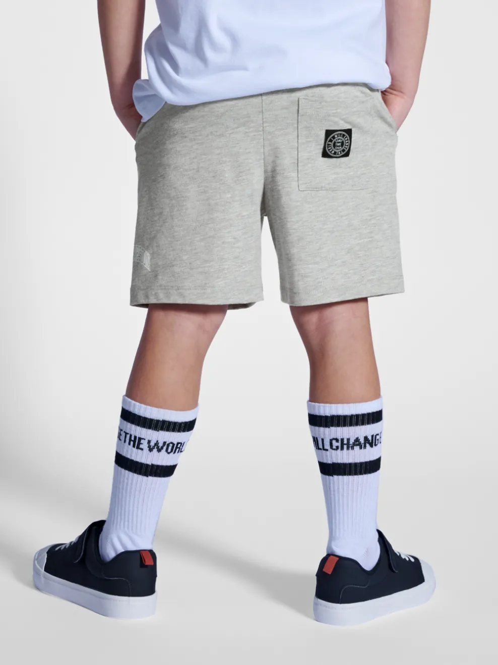 stmOCEAN SHORTS