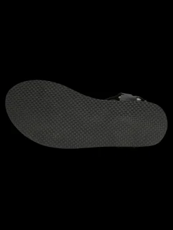 STRAP SANDAL