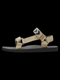 STRAP SANDAL