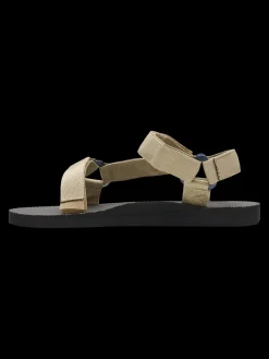 STRAP SANDAL