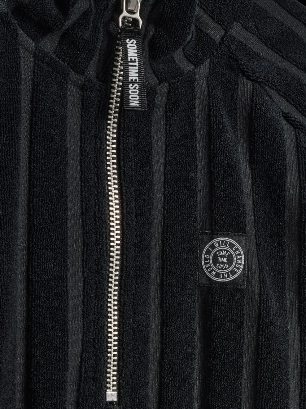 stsCARSON HALF ZIP