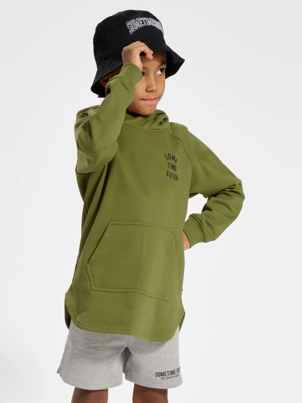 stsMONTEREY HOODIE