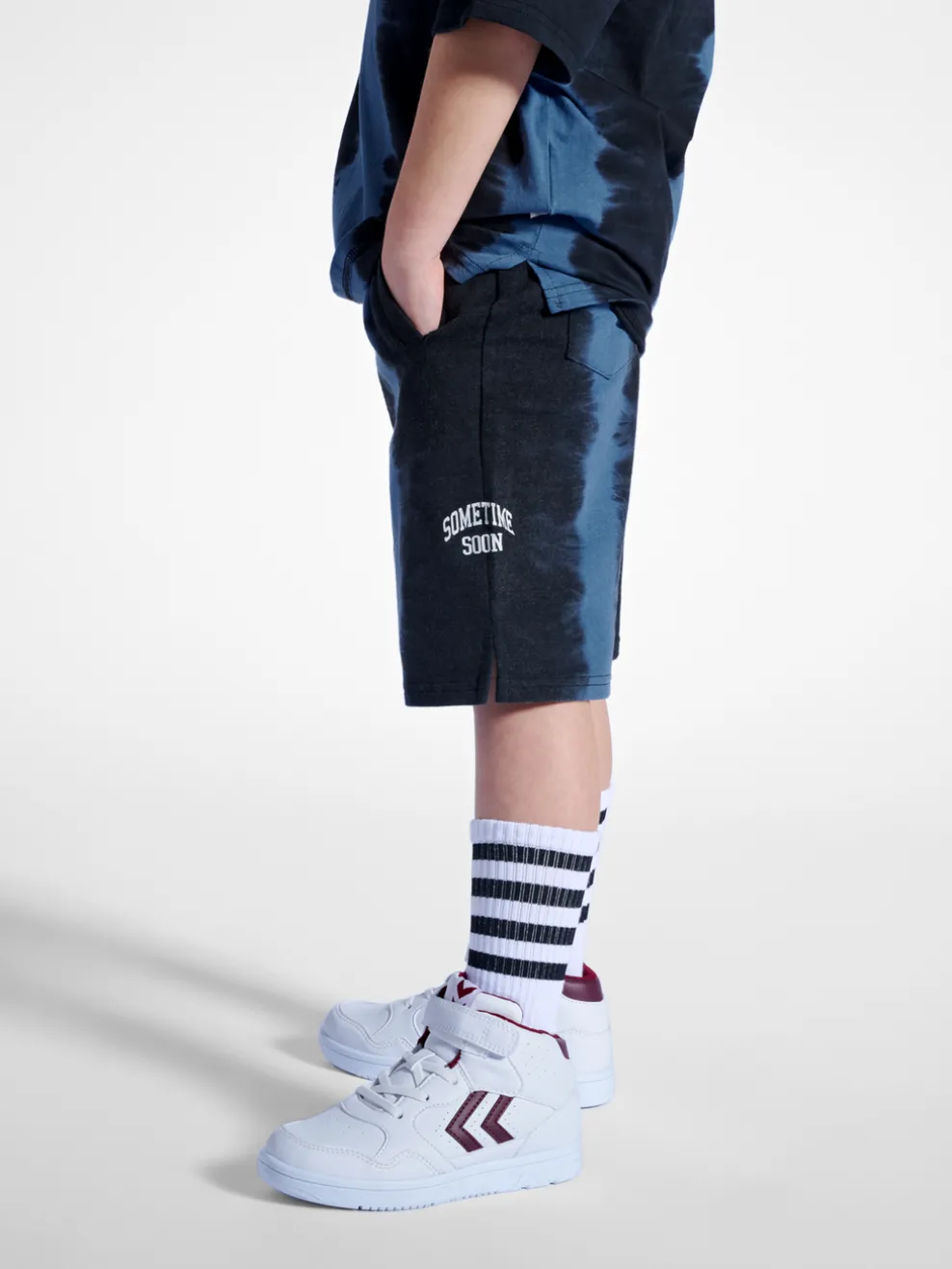 stsRIVER SHORTS