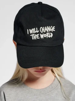 stsWORLD CAP