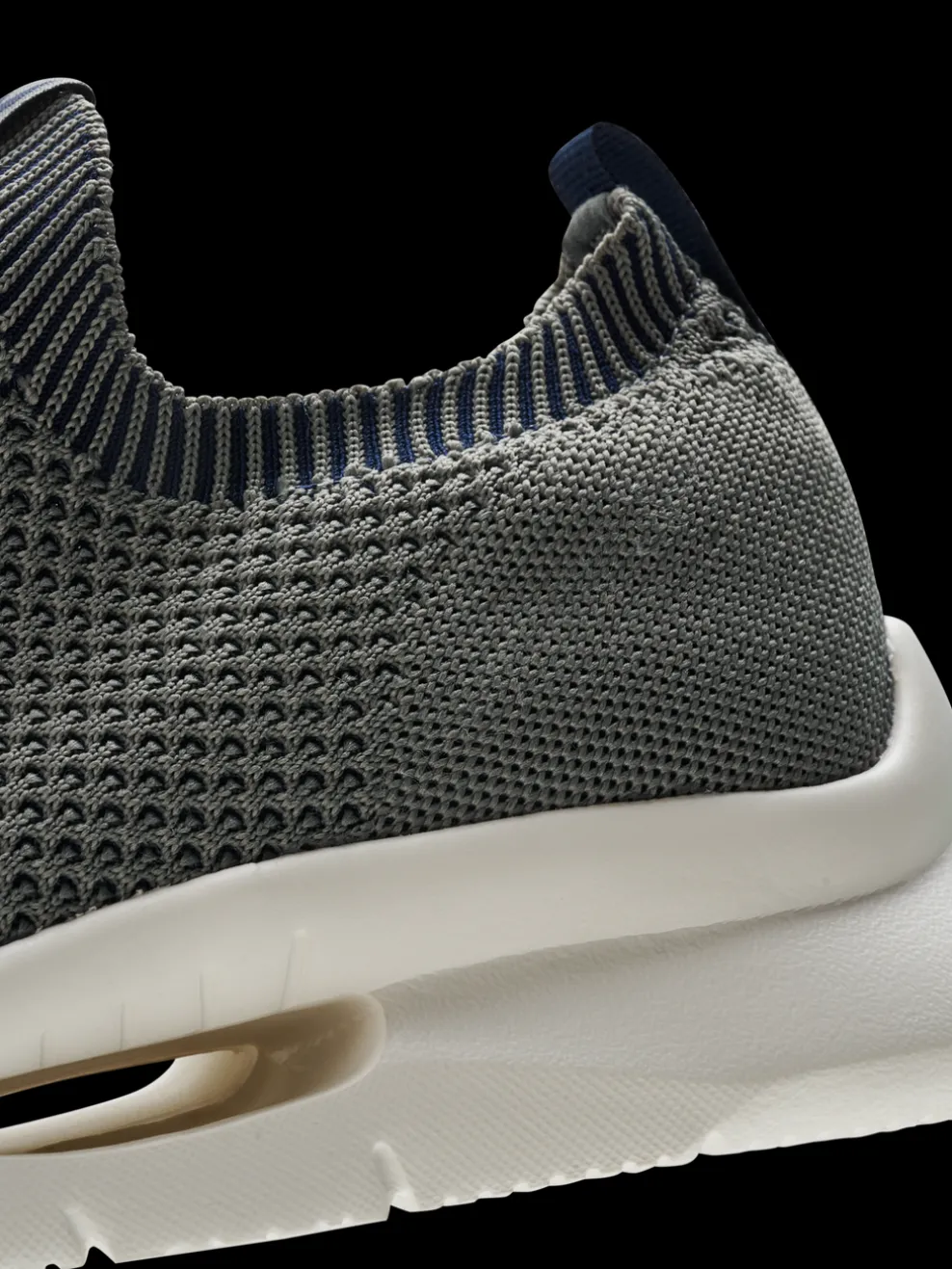 TATUM SEAMLESS