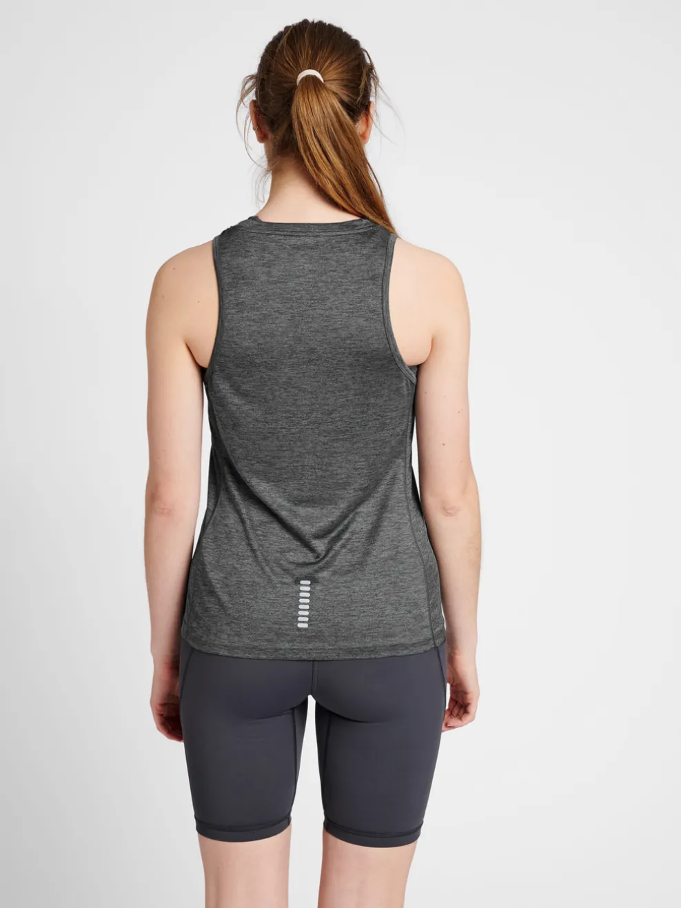 WOMEN RUNNING SINGLET